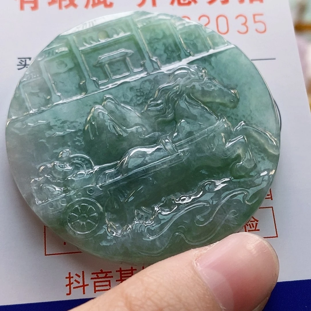 吊坠(不含链)未镶嵌翡翠