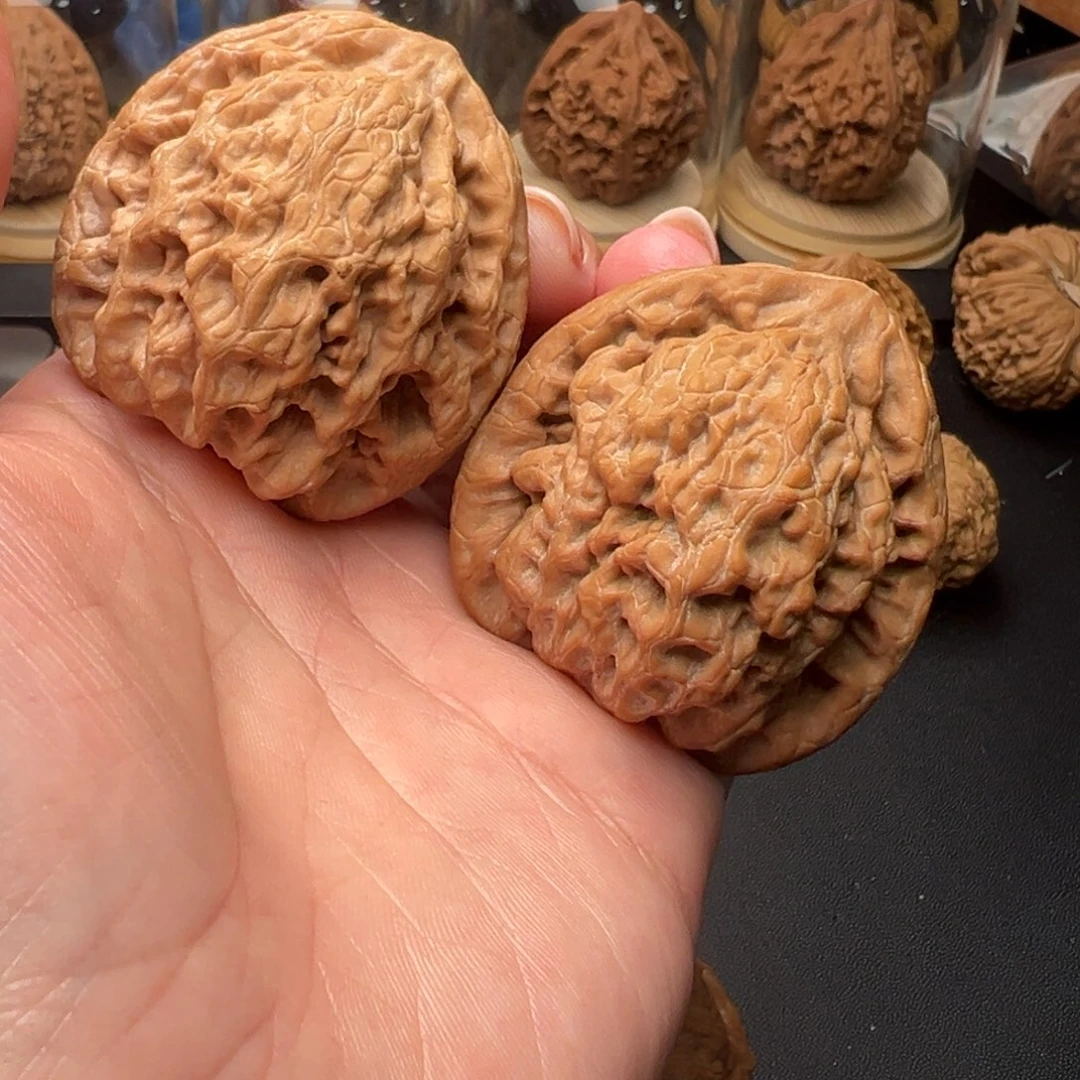 文玩核桃把件我**橙金公子45