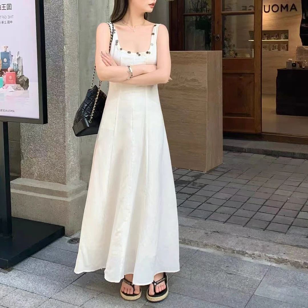 高级感冷淡风法式方领长裙新款绝美无袖白色吊带连衣裙10140