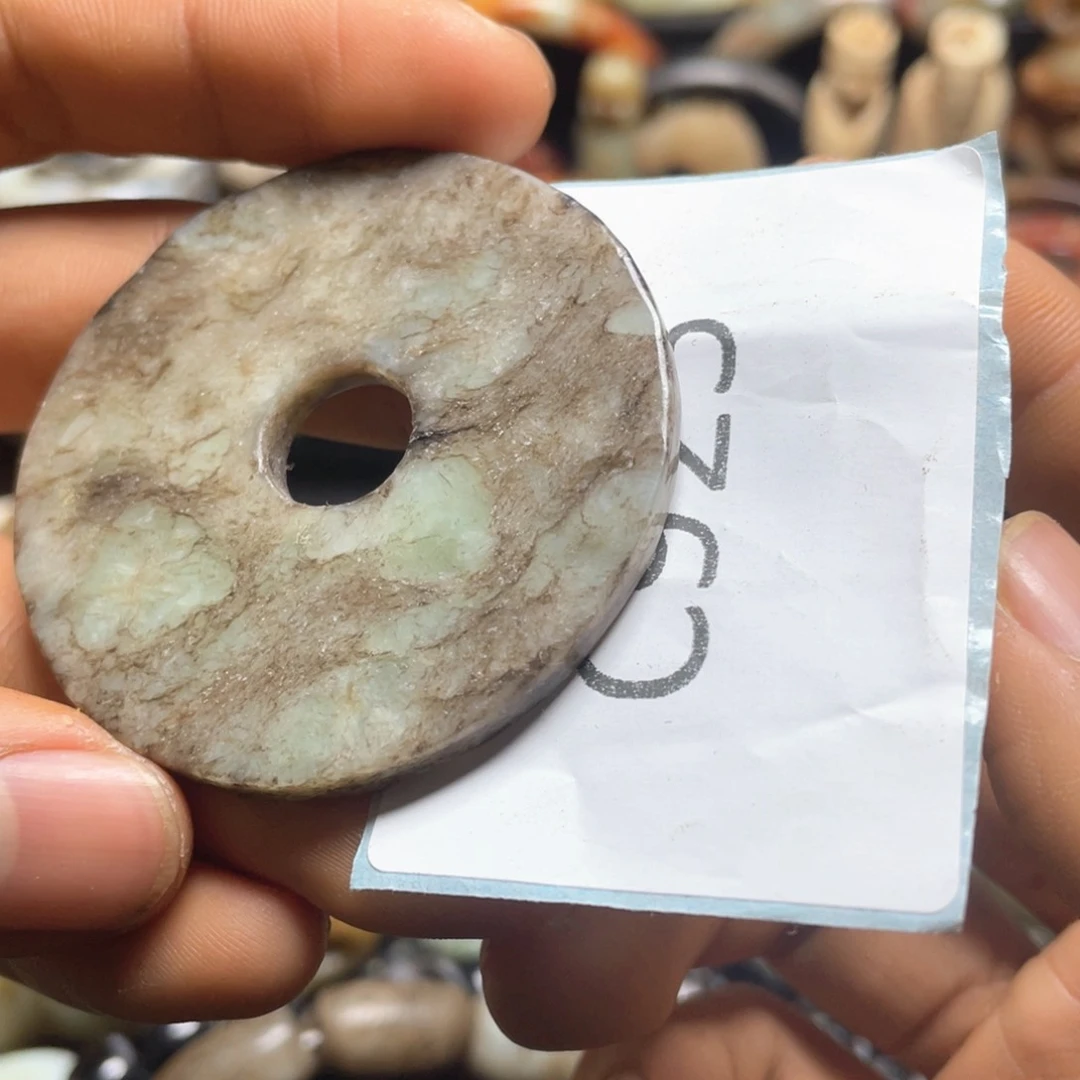 和田玉（糖玉）挂件未镶嵌