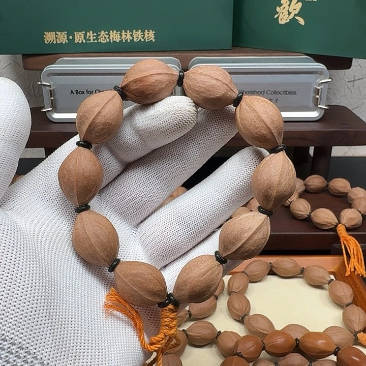 天***姐橄榄核手串1725三花短圆