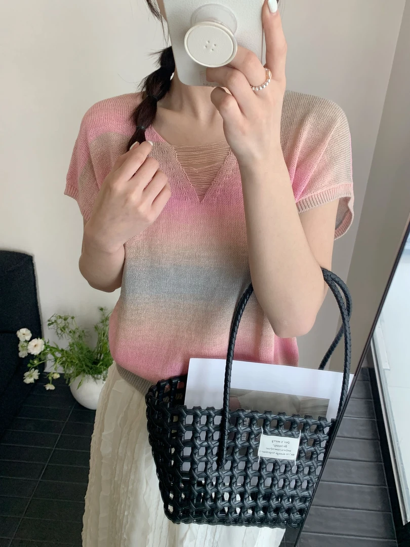 【DUODUO 689968】夏季新款和纸V领渐变慵懒风针织女宽松针织衫