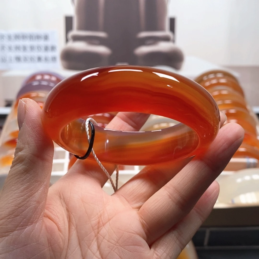 玛瑙/玉髓未镶嵌手镯