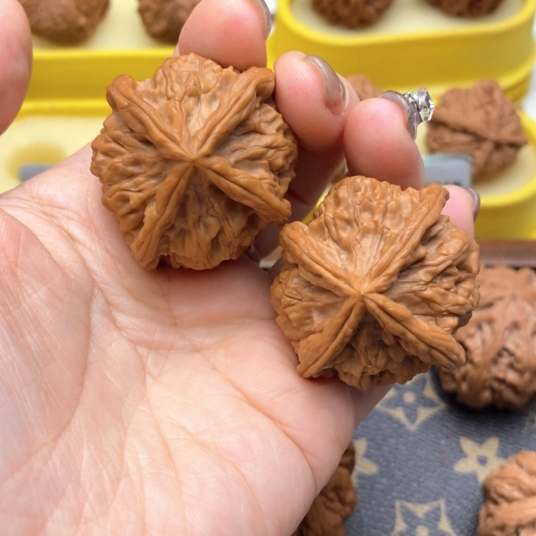 文玩核桃把件264号玉玺四棱