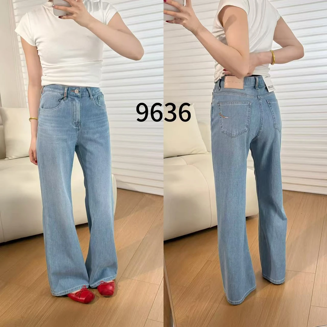 代嘉儿品牌清货 99636  高腰显瘦直筒牛仔裤