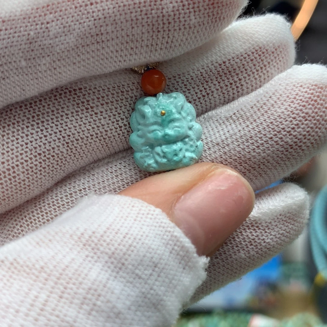 绿松石挂件未镶嵌