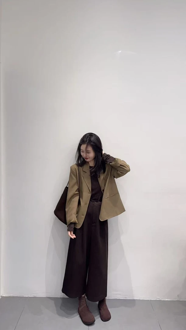 2025秋季新款巨好看西装外套女休闲高级宽松显瘦上衣打底裤休闲裤