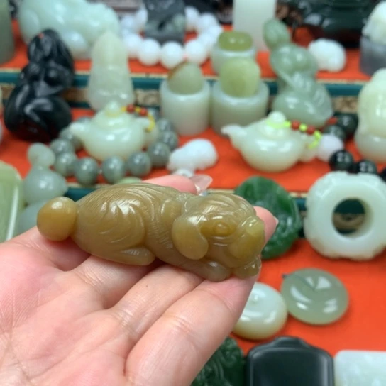 和田玉未镶嵌挂件用****3