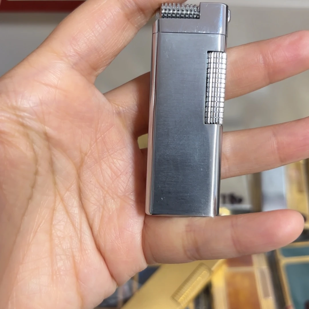 都登卡中古打火机