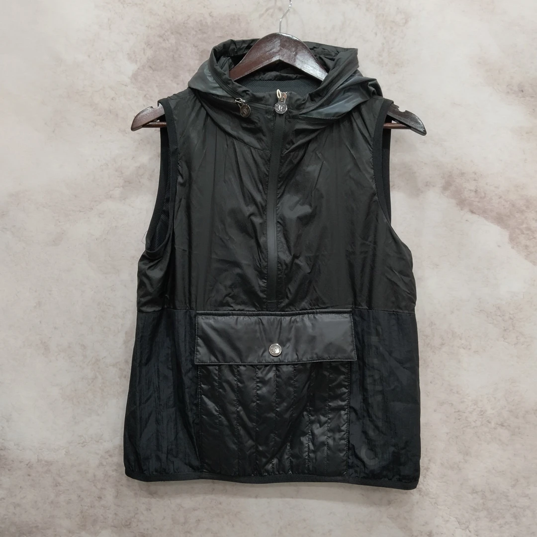 99新 Chanel/香奈儿 葡萄籽奢潮/连帽马甲外套/38码