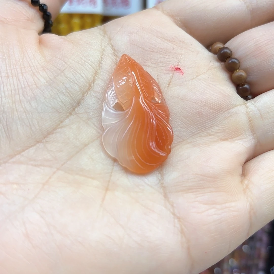 南红玛瑙未镶嵌珠宝半成品