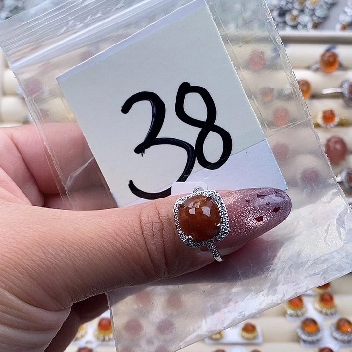 翡翠未镶嵌戒指缅甸