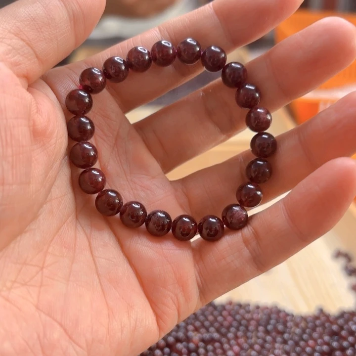 手链未镶嵌石榴石