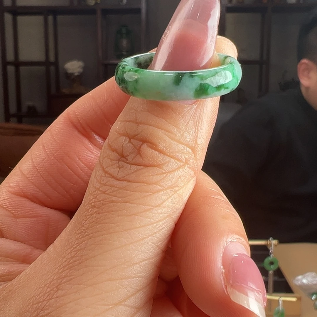 翡翠未镶嵌戒指戒指64