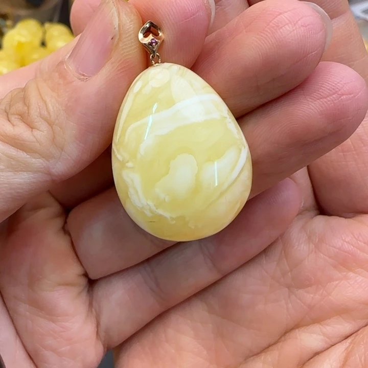 未镶嵌颈饰蜜蜡天然蜜蜡