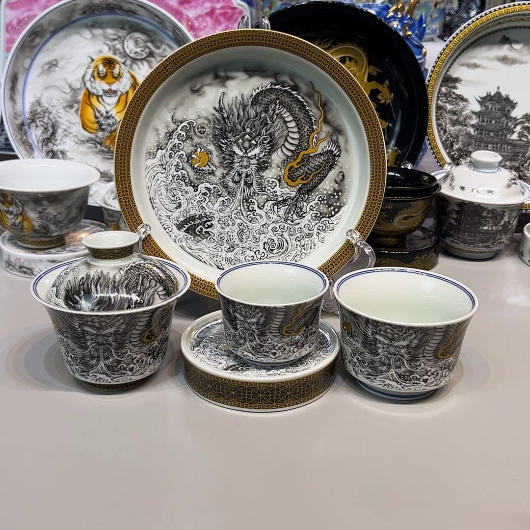 景德镇陶瓷艺术品