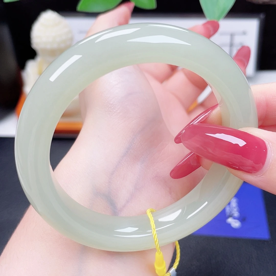 和田玉未镶嵌手镯5657