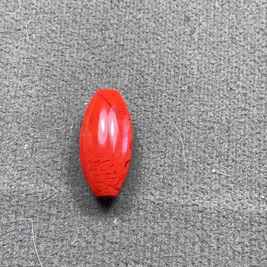 南红玛瑙颈饰未镶嵌