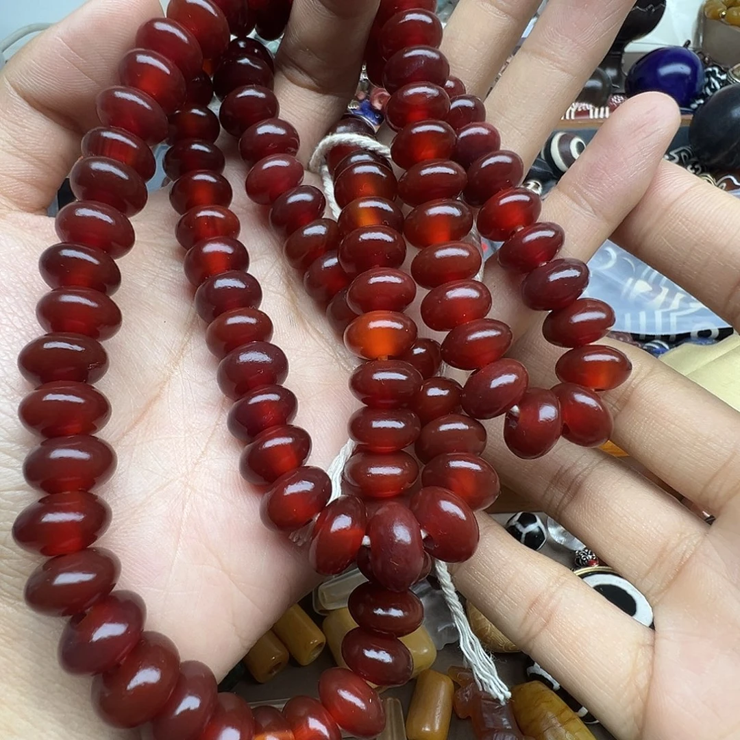 邱***慧玛瑙/玉髓未镶嵌珠宝半成品