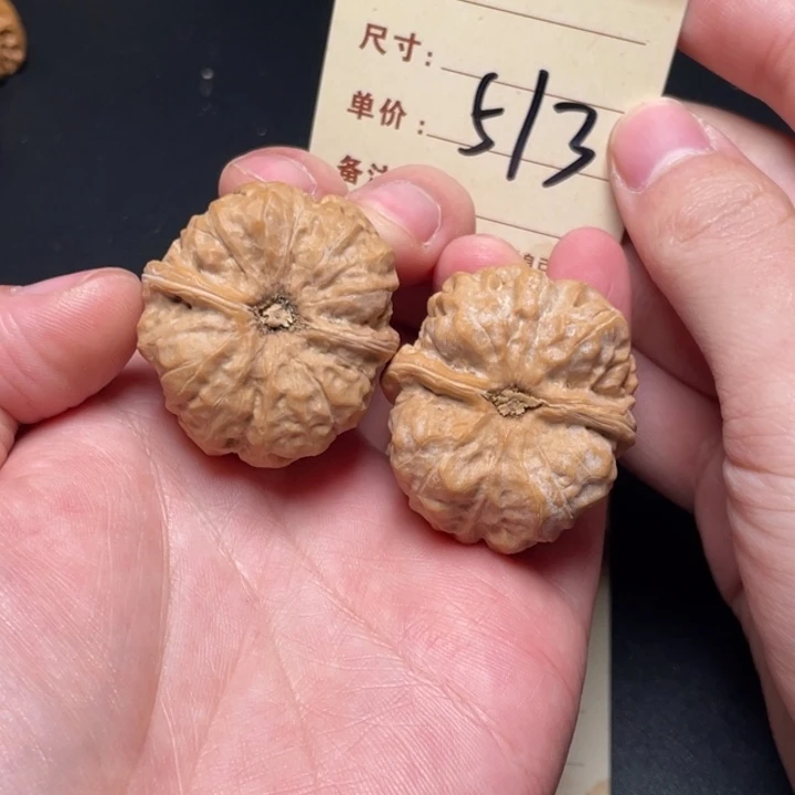 文玩核桃把件蛙蛙35尺白茬513