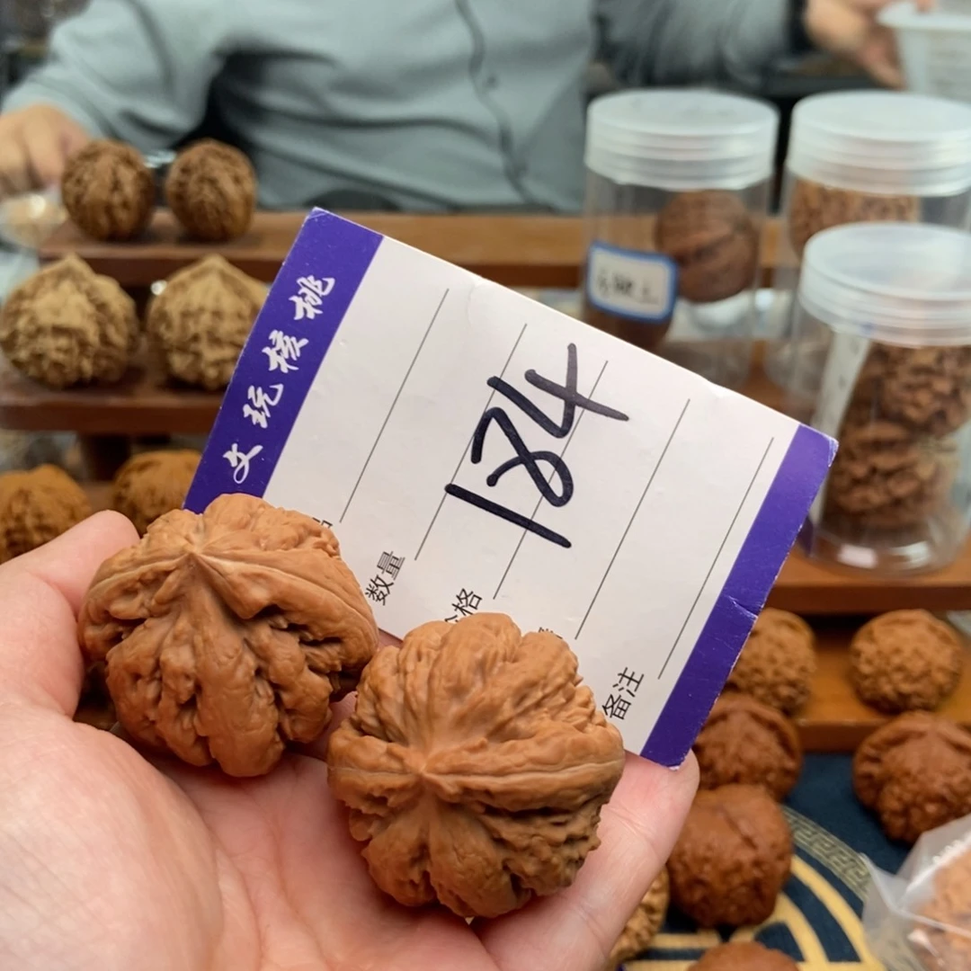 文玩核桃吊坠39霸王龙