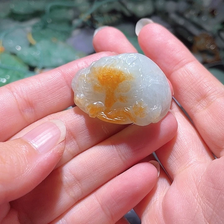 颈饰未镶嵌翡翠天