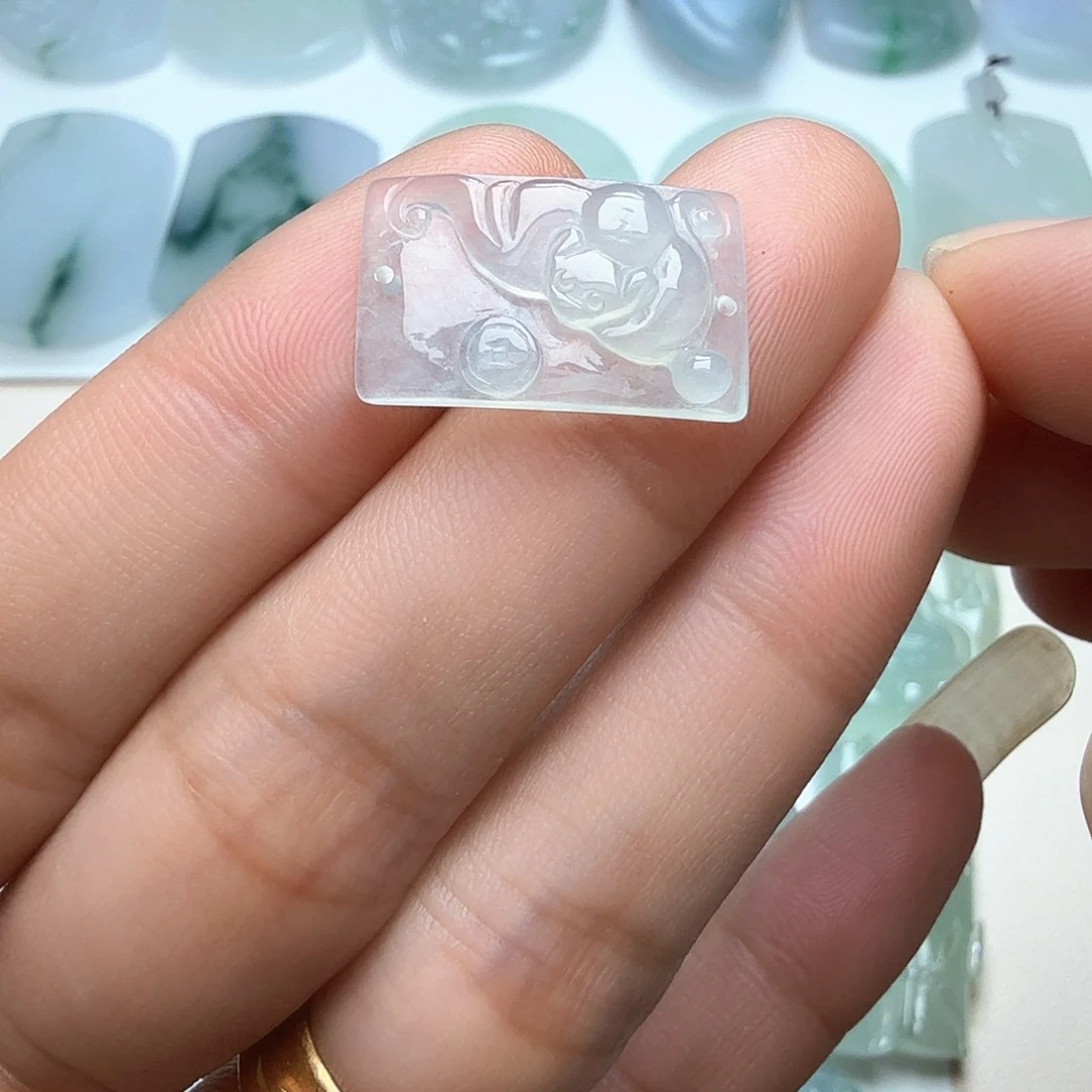 翡翠未镶嵌颈饰天然缅甸翡翠A货福来