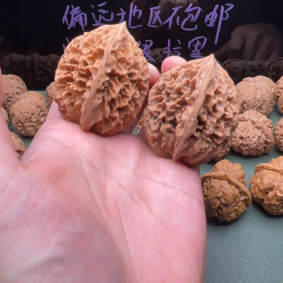 把件核桃40全品招财鼠，67克