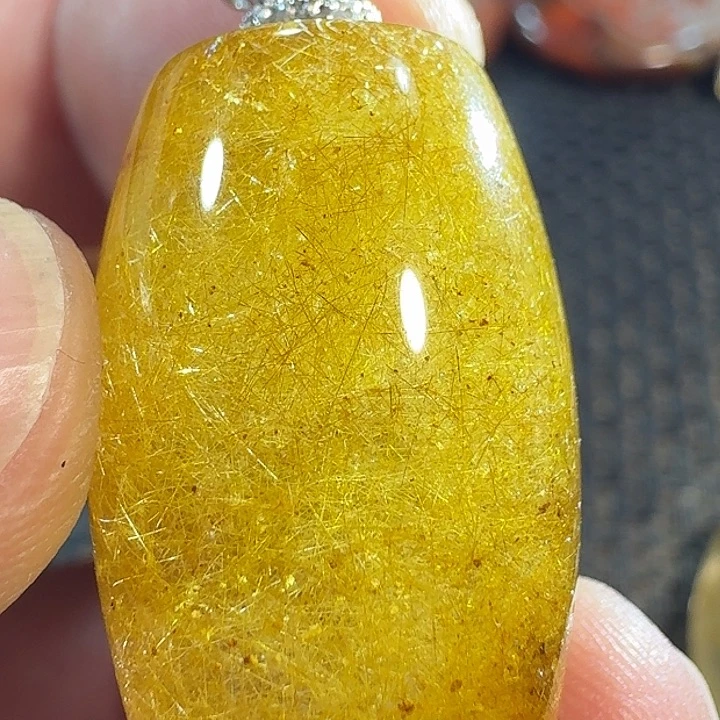 熊****未镶嵌水晶颈饰我
