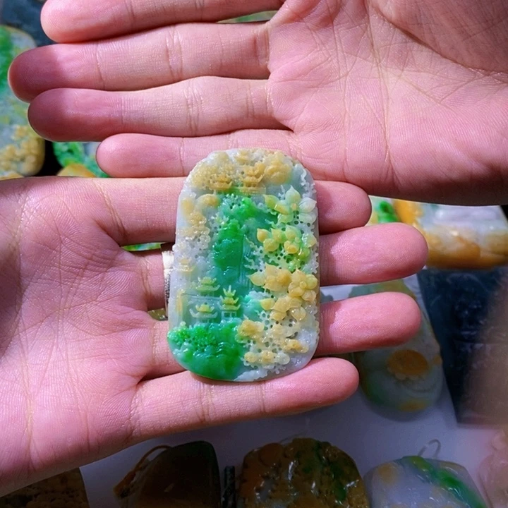 未镶嵌定制翡翠夏****翡翠