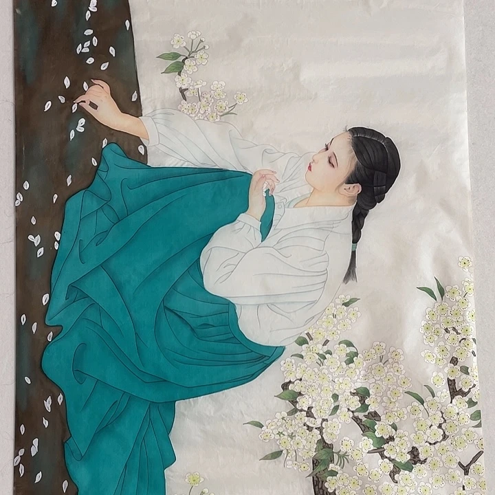 圆形何老师四尺人物