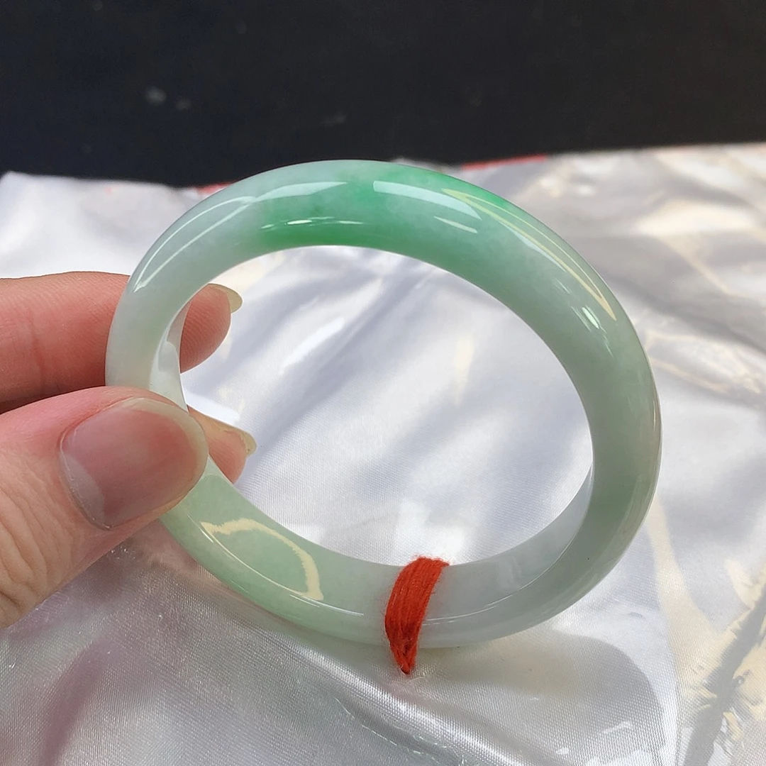 翡翠手镯未镶嵌130缅甸天然翡翠A货