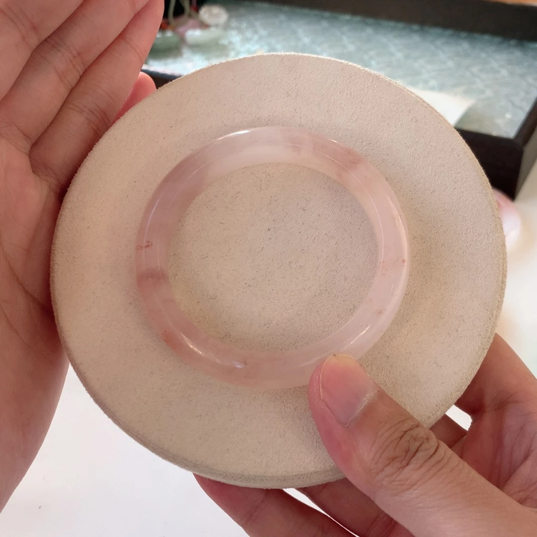 兜***5非金属石英质玉桃花酿54