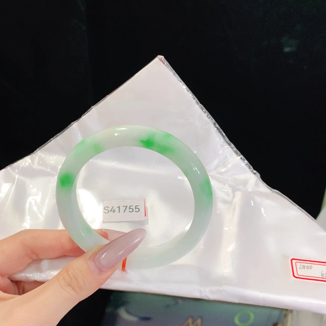 翡翠未镶嵌手镯S41755-04