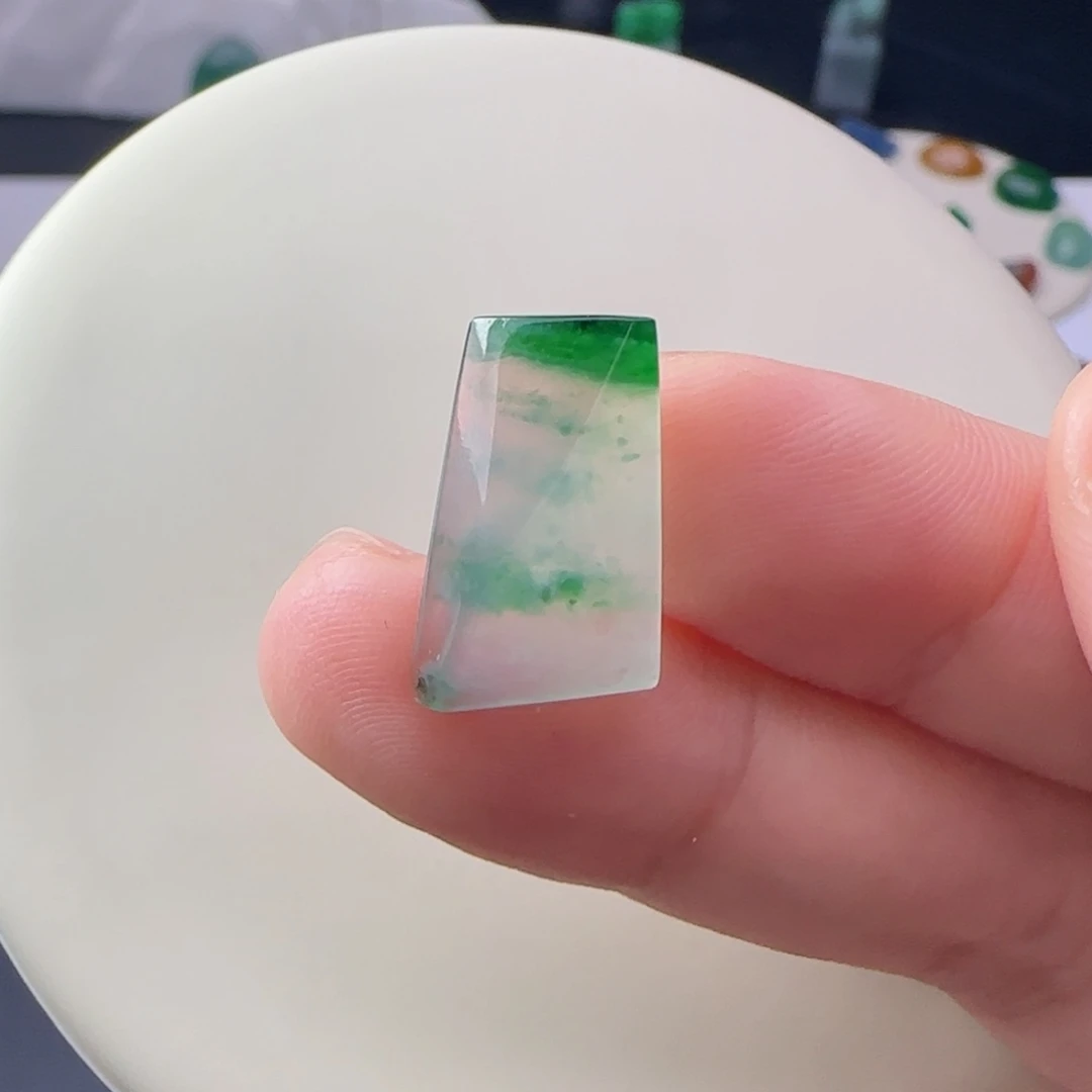 定制翡翠未镶嵌材料