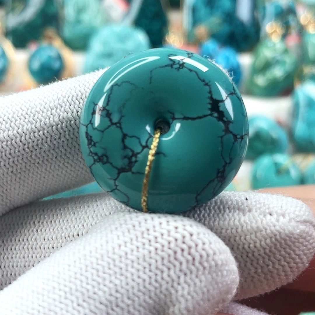 绿松石未镶嵌车挂