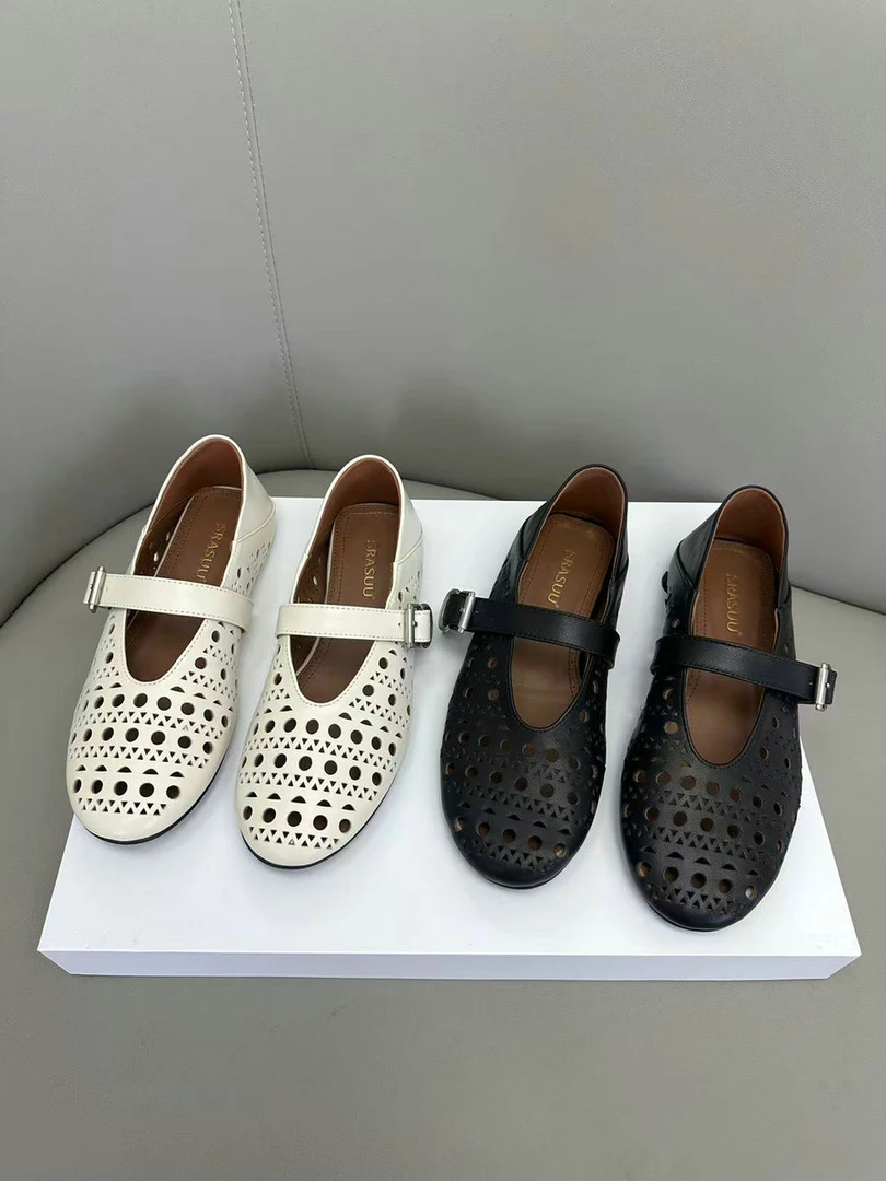 欧洲站女鞋2025年新款时尚百搭韩版休闲鞋平底镂空一字扣带单鞋女
