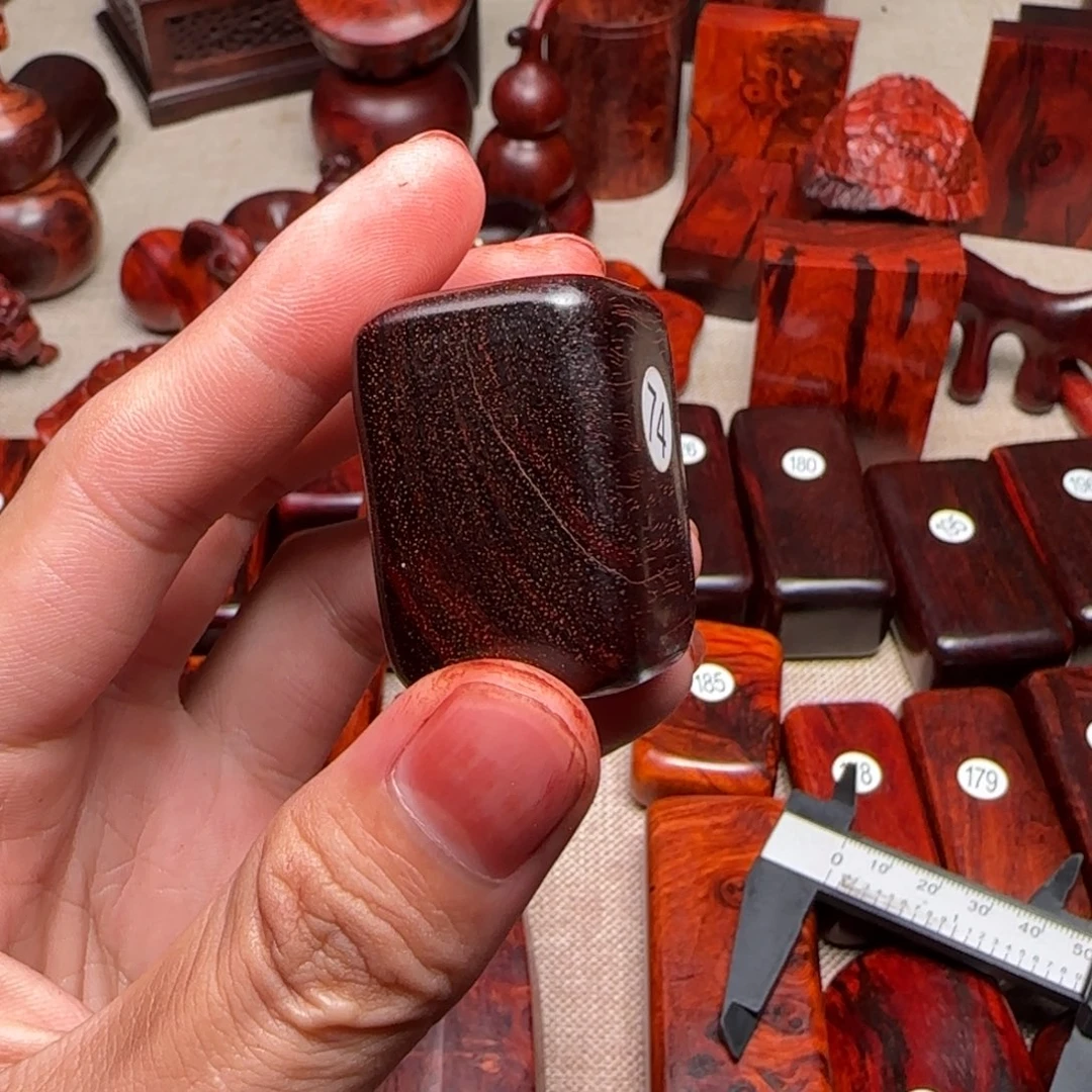 檀香紫檀（小叶紫檀）