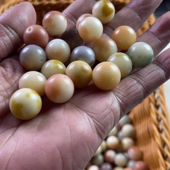 白玉菩提吊坠精品14炫彩圆珠20颗