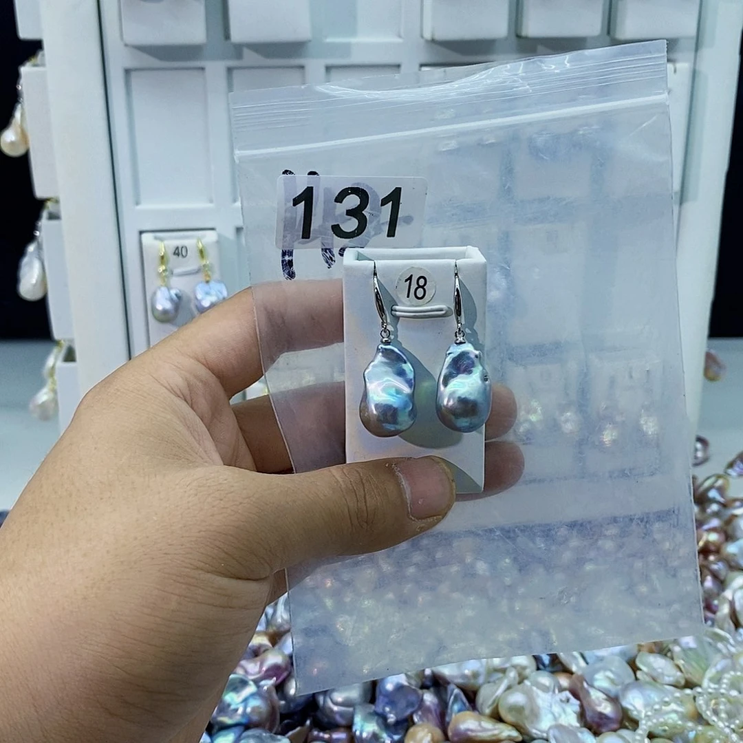 淡水珍珠合金颈饰