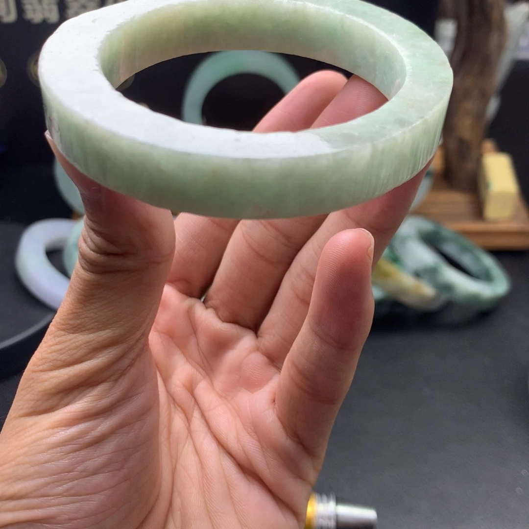 定制翡翠天然翡翠手镯未镶嵌