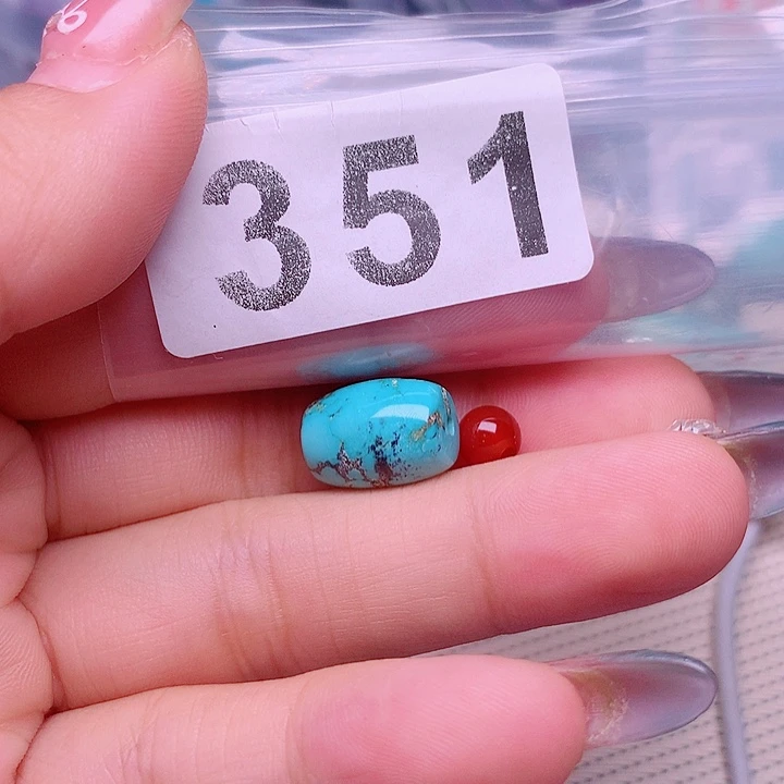 南红玛瑙未镶嵌珠宝奇石