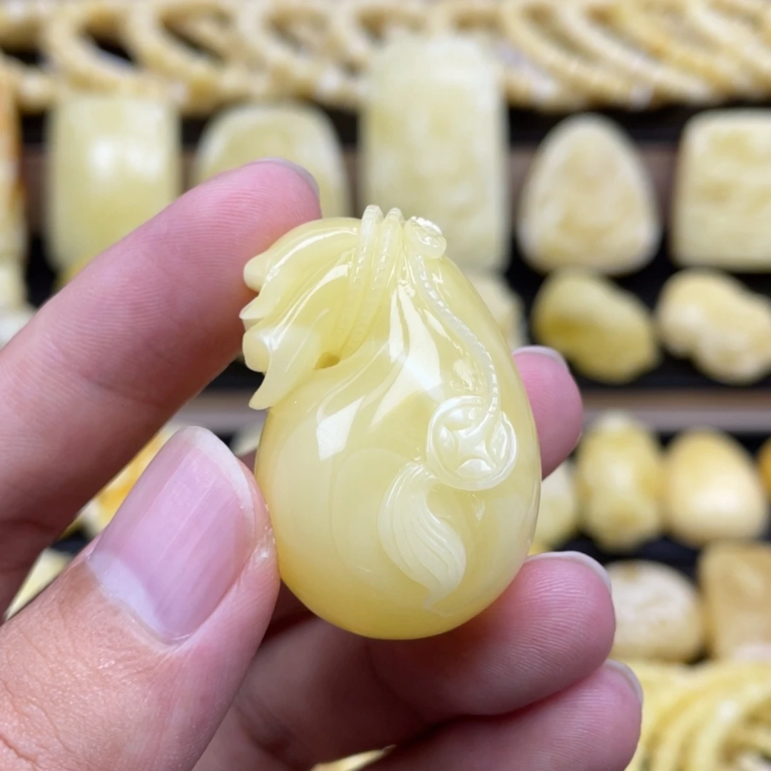 琥珀未镶嵌裸石琥珀蜜蜡