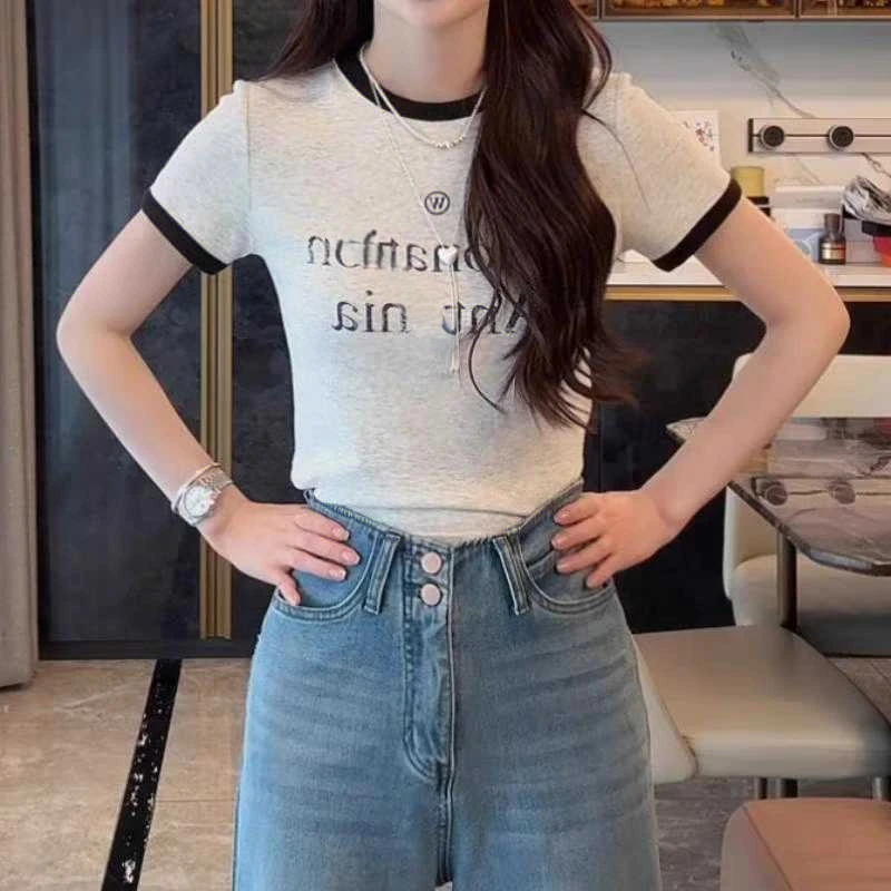 9175撞色圆领短袖t恤女2025新款夏季美式设计感小众半袖正肩上衣
