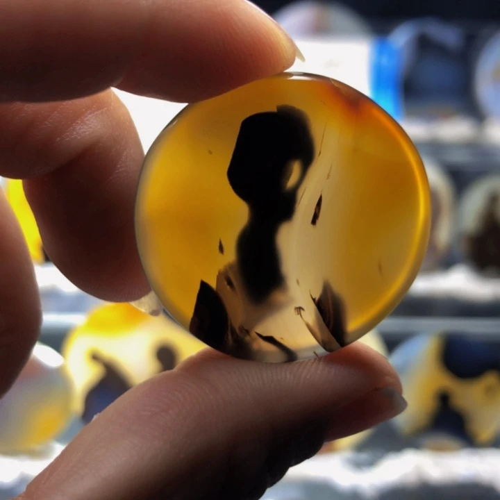 合金玛瑙/玉髓珠宝奇石114