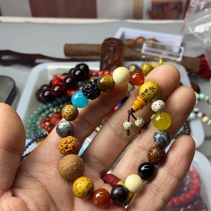 大果紫檀（缅甸花梨）十八籽