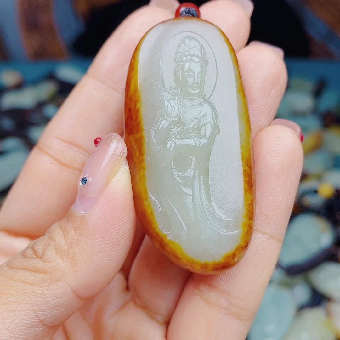 颈饰未镶嵌和田玉