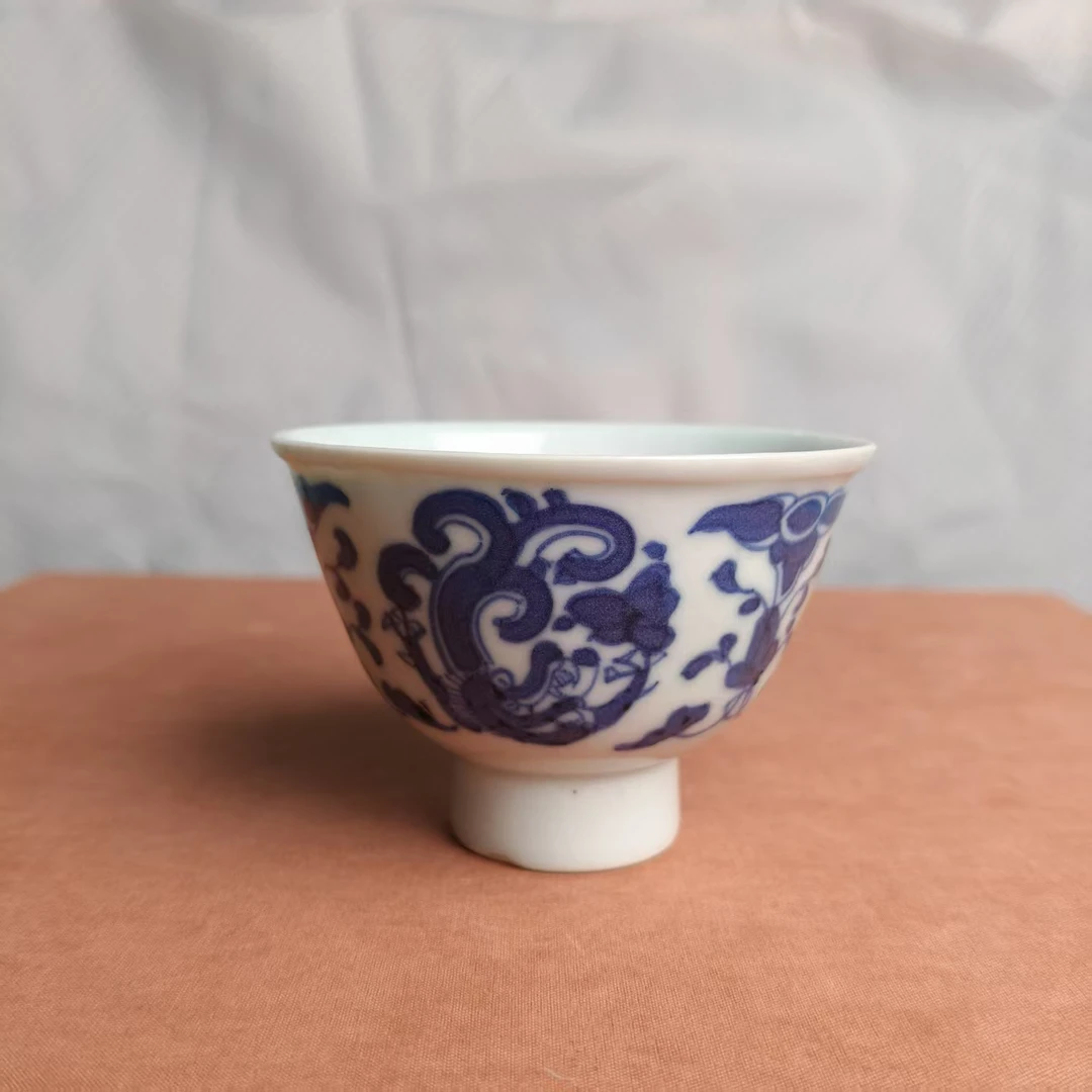 214 清雍正 青花龙纹H足杯-688