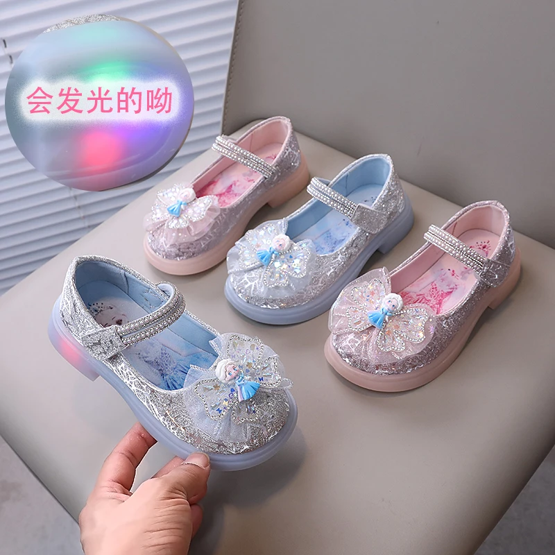 儿童发光鞋女童小皮鞋2025春秋新款爱莎公主鞋小女孩软底宝宝单鞋