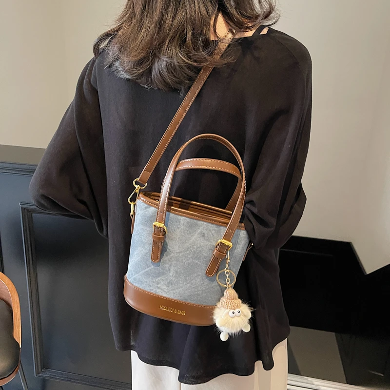 包包女2025春季新款流行大容量托特包时尚秋冬单肩包水桶包